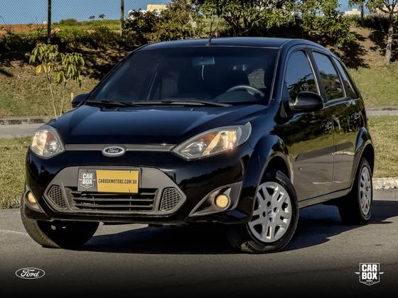 FORD FIESTA 1.0 ROCAM SE 8V FLEX 4P MANUAL FORD FIESTA 1.0 ROCAM SE 8V FLEX 4P MANUAL